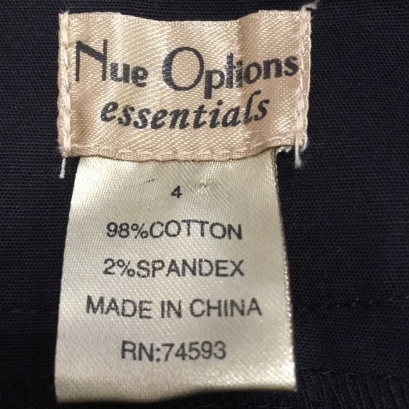 Nue Options essentials Bermuda shorts. NWT. Size 4 - Picture 4 of 6